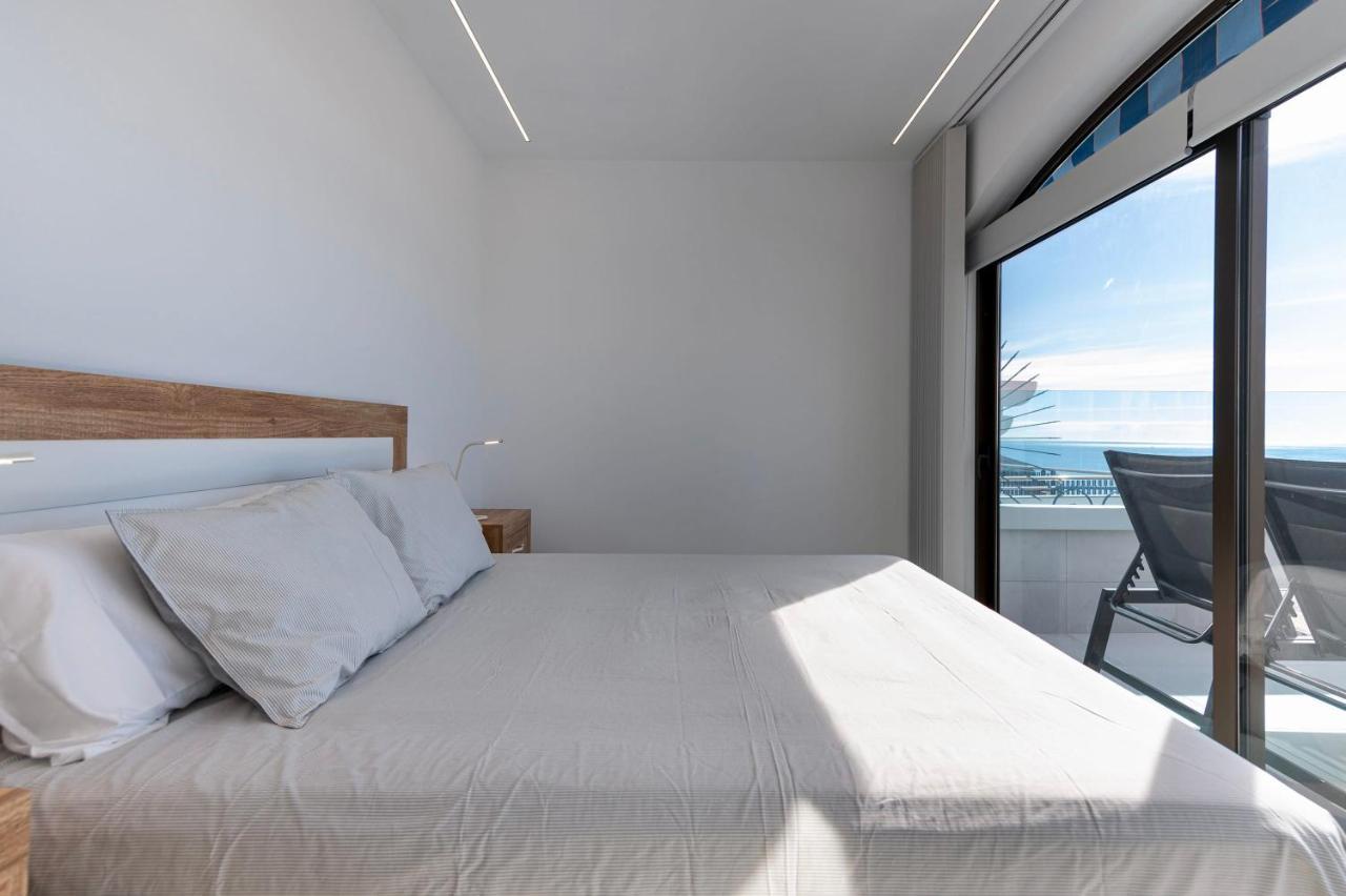 푸에르토리코 Brand New - Ocean Views - Sunset Terrace - Pool 아파트 외부 사진